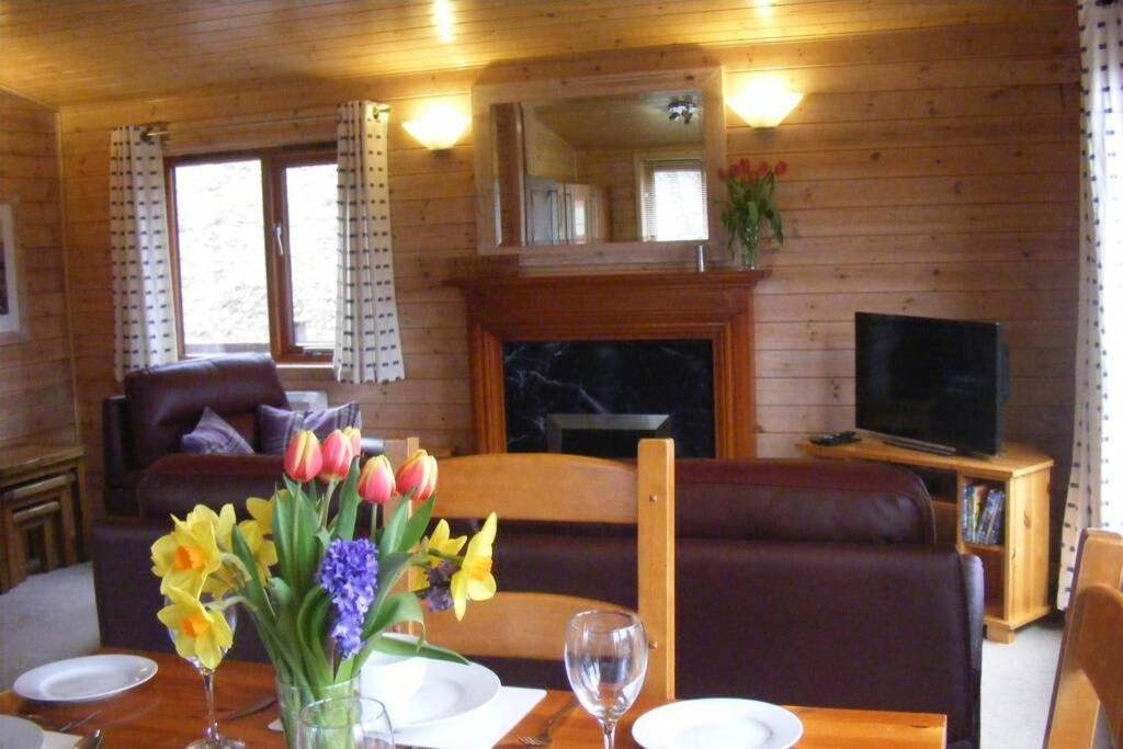 Glas Doire Lodge, Glen Roy Nature Reserve 罗伊桥 外观 照片